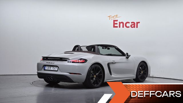 Porsche 718 2.0 купить на сайте DeffCars