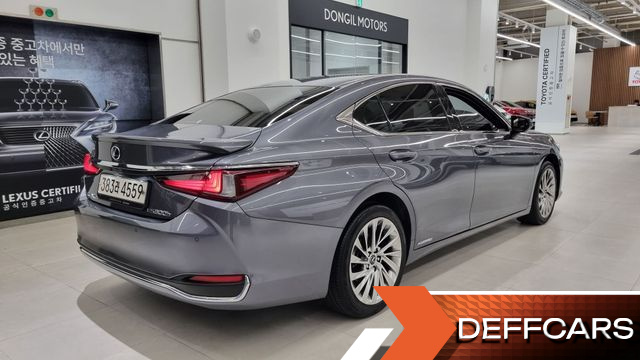Lexus ES Luxury Plus купить на сайте DeffCars