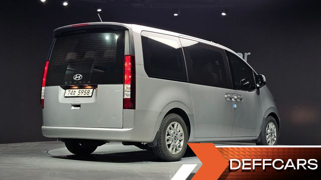 Hyundai STARIA 4WD Tourer 11-Seater Modern купить на сайте DeffCars