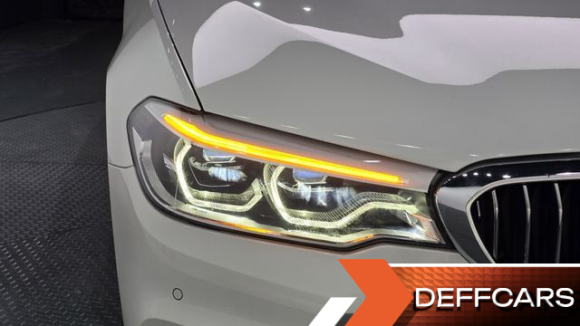 BMW 5-SERIES 530e Luxury купить на сайте DeffCars