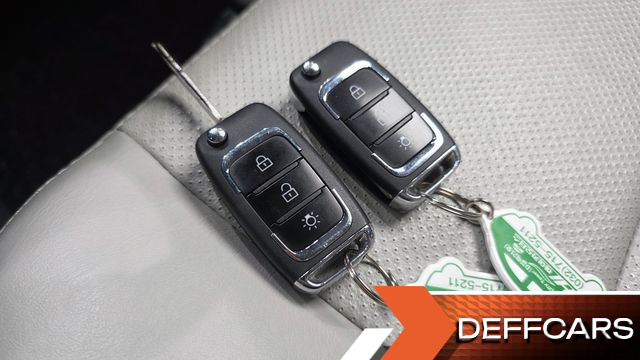 Xin yuan ET VAN 4 Seater купить на сайте DeffCars