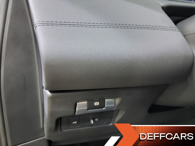 Land Rover RANGE ROVER EVOQUE P250 SE купить на сайте DeffCars