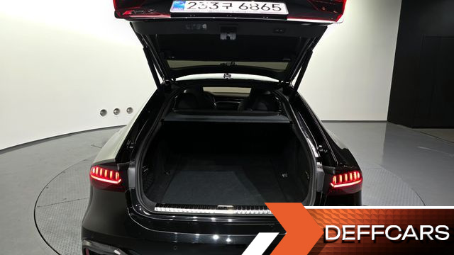 Audi RS7 4.0 TFSI Quattro Performance купить на сайте DeffCars