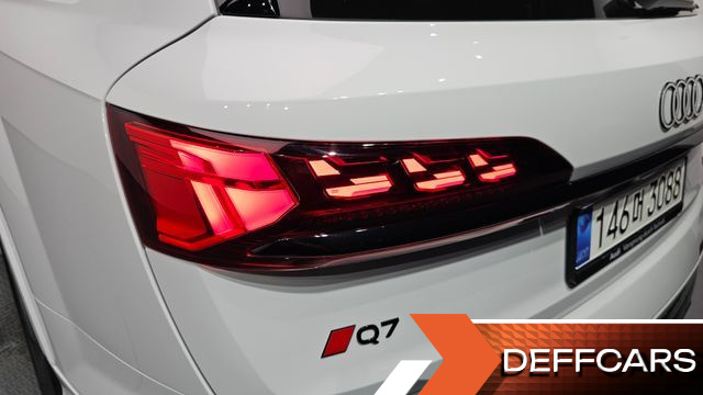 Audi Q7 55 TFSI Quattro Premium купить на сайте DeffCars