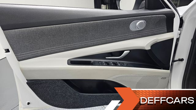 Hyundai AVANTE 1.6 Inspiration купить на сайте DeffCars