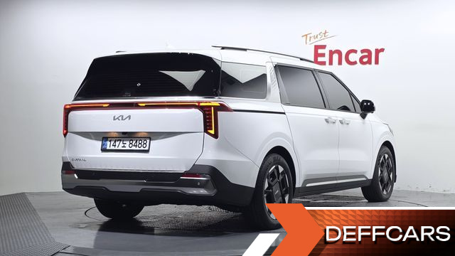 Kia CARNIVAL Gasoline 7-Seater Signature купить на сайте DeffCars
