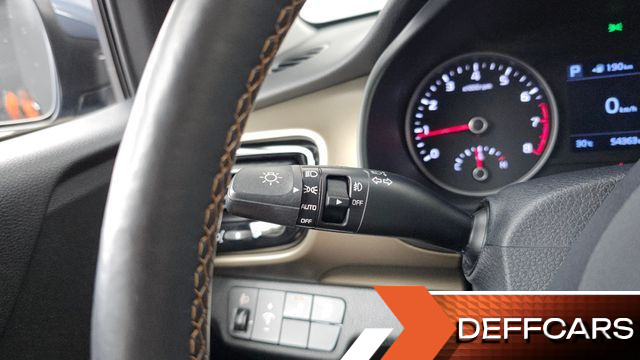 Kia STONIC 1.4 Prestige купить на сайте DeffCars