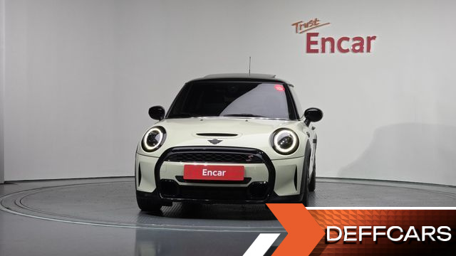 Mini COOPER Classic Launch Pack Third Generation купить на сайте DeffCars