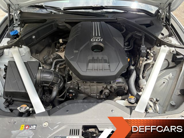 Genesis G70 2.0T Advanced купить на сайте DeffCars