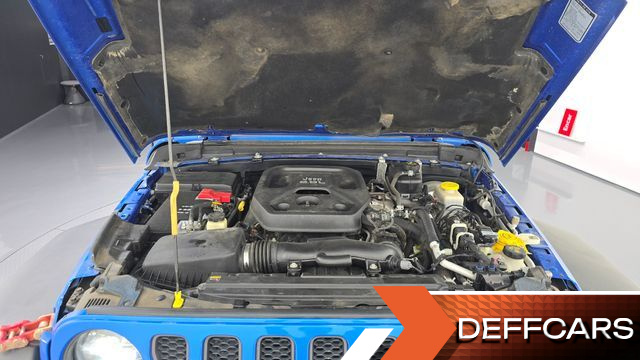 Jeep WRANGLER 2.0 Rubicon Power Top 4Door купить на сайте DeffCars