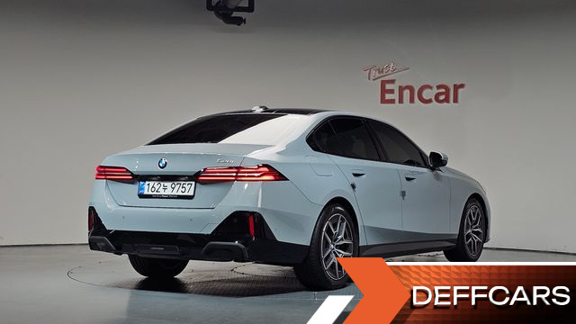 BMW 5-SERIES 520i M Sport купить на сайте DeffCars