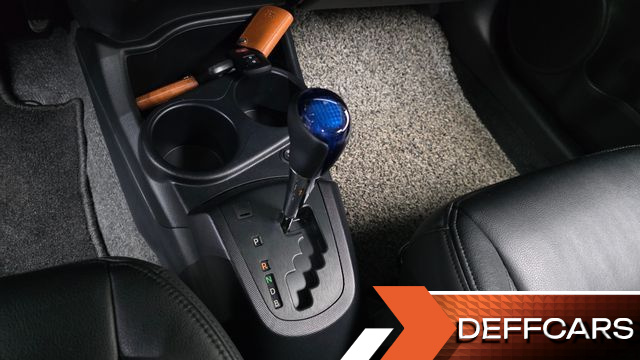 Toyota PRIUS 1.5 купить на сайте DeffCars