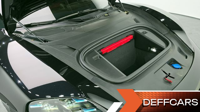 Porsche TAYCAN 4S купить на сайте DeffCars