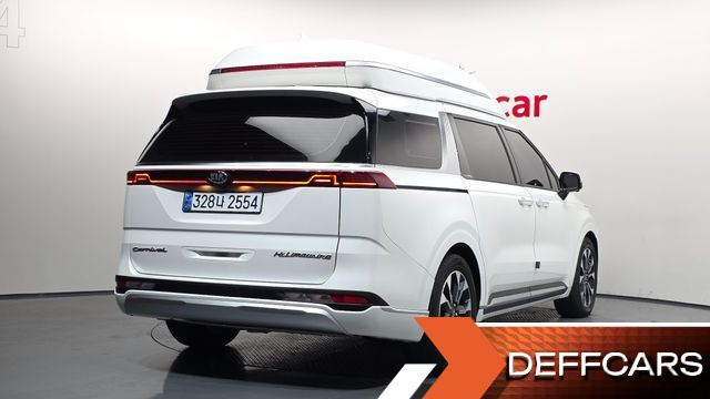 Kia CARNIVAL Gasoline 7-Seater Hi-Limousine Signature купить на сайте DeffCars