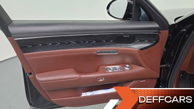 Genesis G90 Gasoline 3.5 Turbo AWD купить на сайте DeffCars