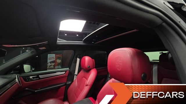 Porsche CAYENNE 3.0 PLATINUM EDITION купить на сайте DeffCars