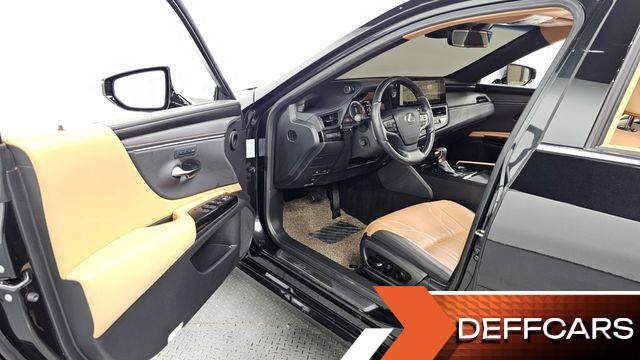 Lexus ES Luxury Plus купить на сайте DeffCars