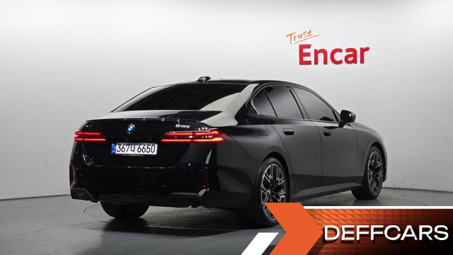 BMW 5-SERIES 530i xDrive M Sport Pro Special Edition купить на сайте DeffCars
