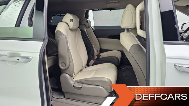 Kia CARNIVAL 9-Seater Noblesse купить на сайте DeffCars