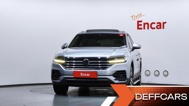 Volkswagen TOUAREG 3.0 TDI Premium купить на сайте DeffCars