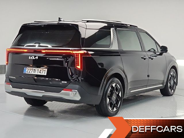 Kia CARNIVAL Gasoline 9-Seater Signature купить на сайте DeffCars