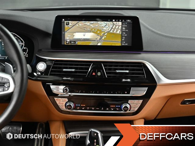 BMW 5-SERIES 530e M Sport купить на сайте DeffCars