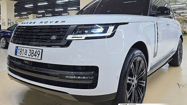Land Rover RANGE ROVER P530 Autobiography Long Wheel Base купить на сайте DeffCars