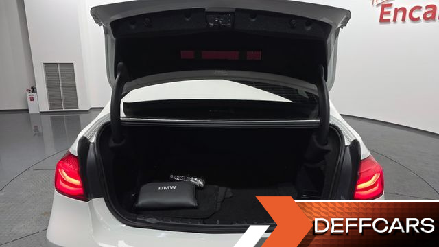 BMW 3-SERIES 320i M Sport купить на сайте DeffCars