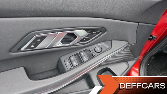 BMW 3-SERIES 320i купить на сайте DeffCars