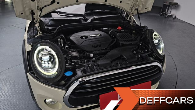 Mini COOPER 5Door Standard 3rd купить на сайте DeffCars