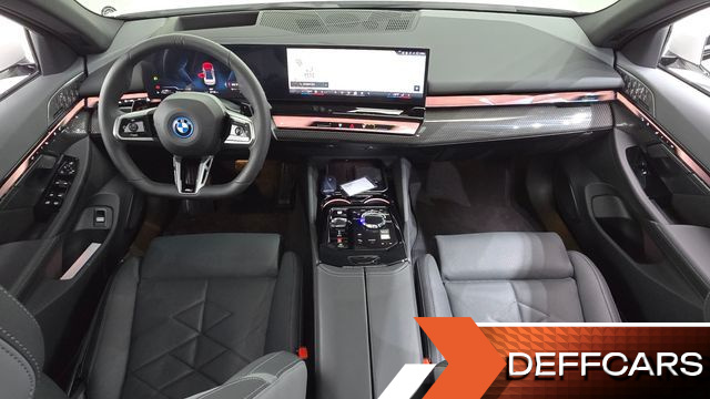 BMW 5-SERIES 530e xDrive M Sport Pro купить на сайте DeffCars