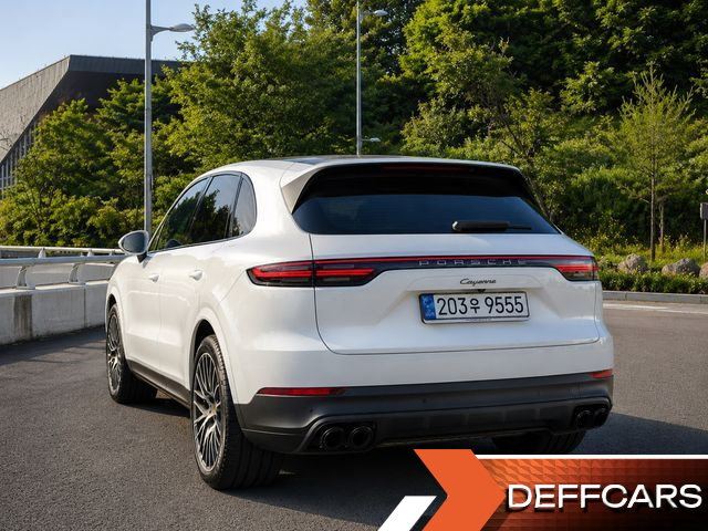 Porsche CAYENNE 3.0 PLATINUM EDITION купить на сайте DeffCars