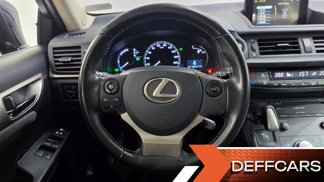 Lexus CT200H 1.8 Supreme ZWA10 купить на сайте DeffCars
