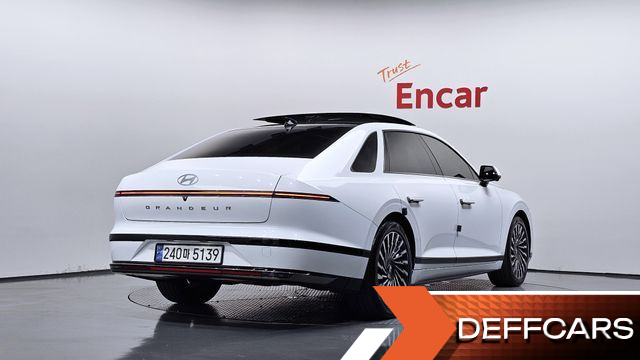 Hyundai GRANDEUR 2,5 Gasoline 2WD Calligraphy купить на сайте DeffCars