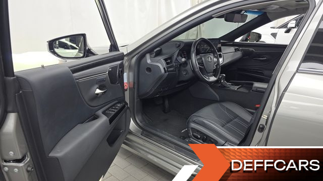 Lexus ES Executive купить на сайте DeffCars