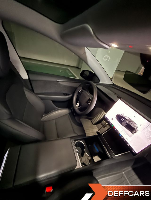 Tesla MODEL Y Long Range AWD купить на сайте DeffCars