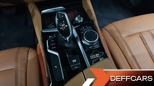 BMW 5-SERIES 520i Luxury купить на сайте DeffCars