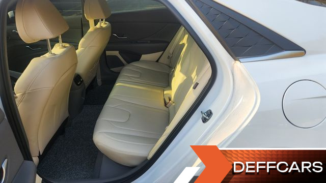 Hyundai AVANTE 1.6 Inspiration купить на сайте DeffCars
