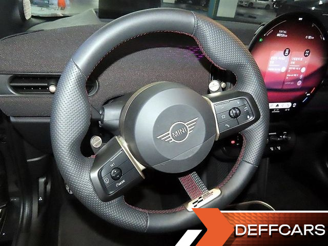 Mini COOPER JCW купить на сайте DeffCars