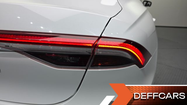 Hyundai GRANDEUR 2.5 Le Blanc купить на сайте DeffCars