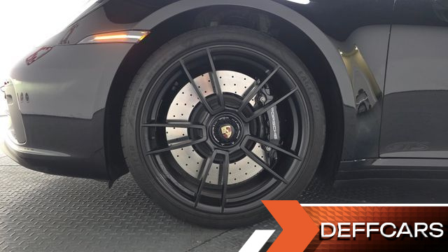 Porsche 911 Carrera 4 GTS Cabriolet купить на сайте DeffCars