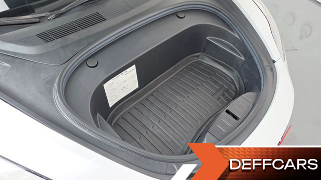 Tesla MODEL 3 Long Range AWD купить на сайте DeffCars
