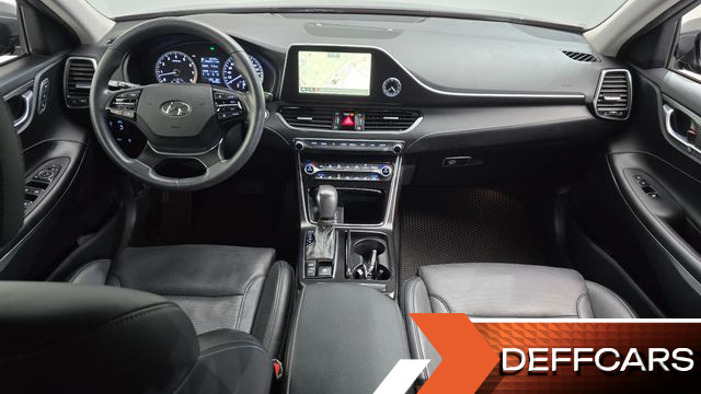 Hyundai GRANDEUR 2.4 Premium Special купить на сайте DeffCars