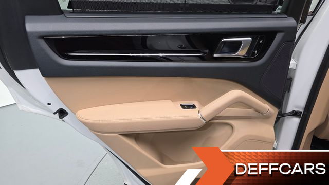 Porsche CAYENNE 3.0 купить на сайте DeffCars