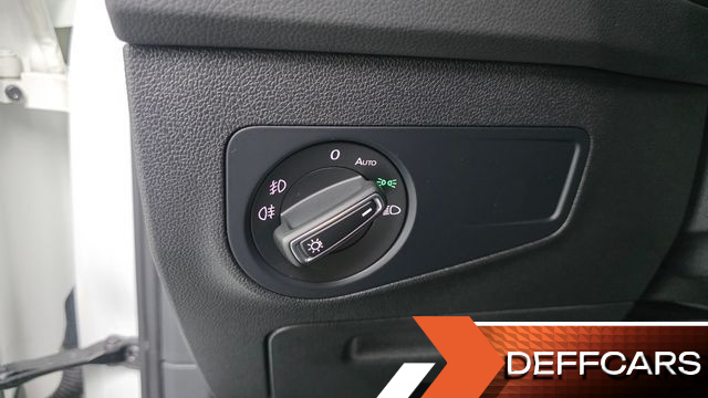 Volkswagen TIGUAN 2.0 TDI Premium купить на сайте DeffCars