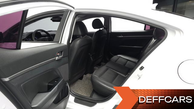 Hyundai AVANTE 1.6 Style купить на сайте DeffCars