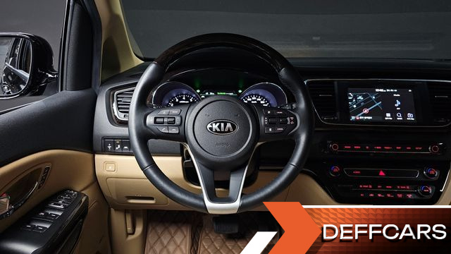 Kia CARNIVAL Gasoline 7-Seater Limousine President купить на сайте DeffCars