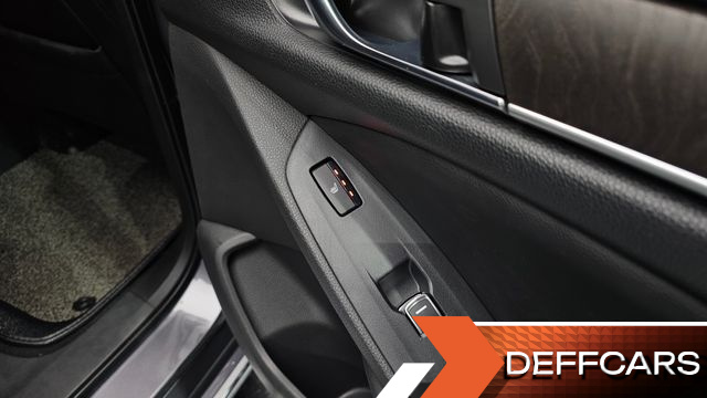 Honda ACCORD 2.0 Hybrid Touring купить на сайте DeffCars