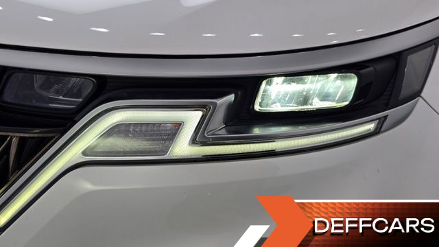 Kia CARNIVAL Diesel 11-Seater Prestige купить на сайте DeffCars