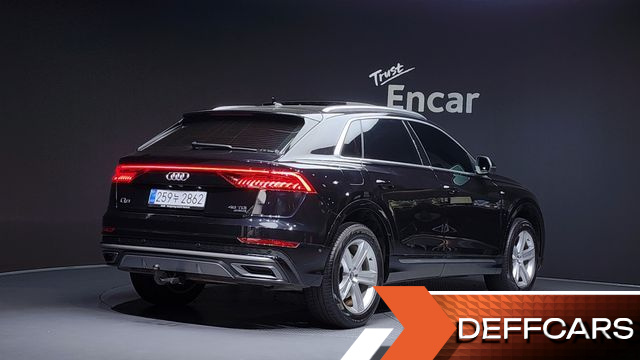 Audi Q8 45 TDI Quattro Premium купить на сайте DeffCars